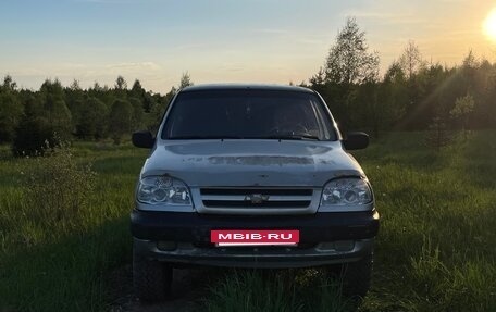Chevrolet Niva I рестайлинг, 2004 год, 250 000 рублей, 14 фотография