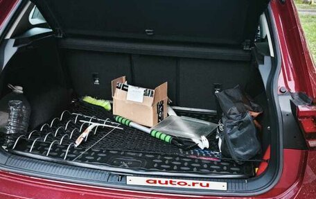 Volkswagen Tiguan II, 2020 год, 3 200 000 рублей, 12 фотография