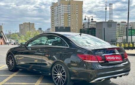 Mercedes-Benz E-Класс, 2014 год, 2 100 000 рублей, 8 фотография