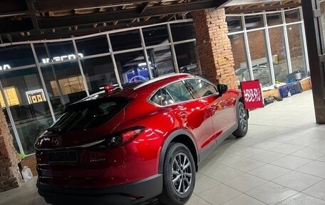 Mazda CX-4, 2023 год, 3 250 000 рублей, 17 фотография