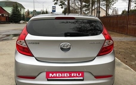 Hyundai Solaris II рестайлинг, 2014 год, 1 200 000 рублей, 4 фотография