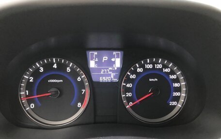 Hyundai Solaris II рестайлинг, 2014 год, 1 200 000 рублей, 7 фотография