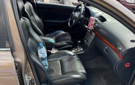 Toyota Avensis III рестайлинг, 2005 год, 450 000 рублей, 8 фотография