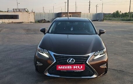 Lexus ES VII, 2016 год, 2 800 000 рублей, 4 фотография