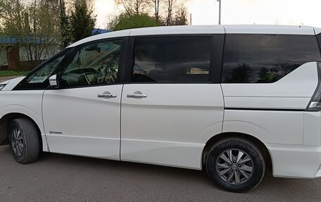 Nissan Serena IV, 2019 год, 2 100 000 рублей, 10 фотография