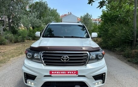Toyota Land Cruiser 200, 2015 год, 4 628 000 рублей, 9 фотография