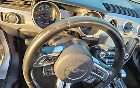 Ford Mustang VI рестайлинг, 2019 год, 3 450 000 рублей, 5 фотография
