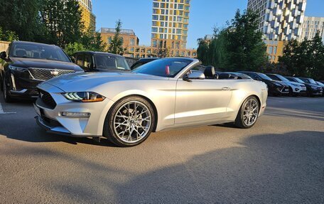 Ford Mustang VI рестайлинг, 2019 год, 3 450 000 рублей, 8 фотография