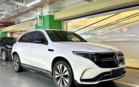 Mercedes-Benz EQC, 2022 год, 3 333 333 рублей, 3 фотография