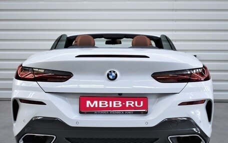 BMW 8 серия, 2025 год, 13 200 000 рублей, 3 фотография