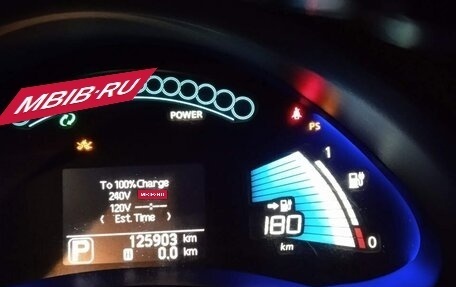 Nissan Leaf I, 2017 год, 940 000 рублей, 11 фотография
