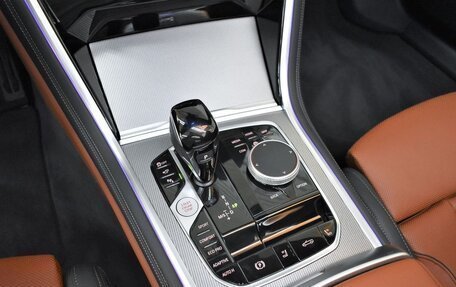 BMW 8 серия, 2025 год, 13 200 000 рублей, 14 фотография