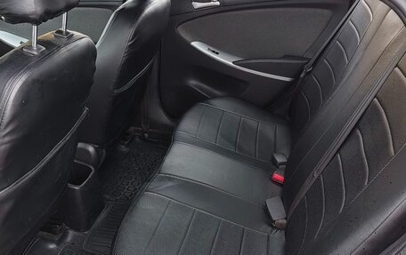 Hyundai Solaris II рестайлинг, 2014 год, 700 000 рублей, 8 фотография