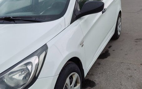 Hyundai Solaris II рестайлинг, 2014 год, 700 000 рублей, 10 фотография