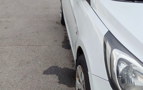Hyundai Solaris II рестайлинг, 2014 год, 700 000 рублей, 9 фотография