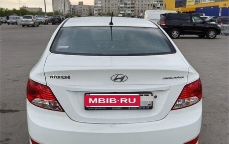 Hyundai Solaris II рестайлинг, 2014 год, 700 000 рублей, 11 фотография