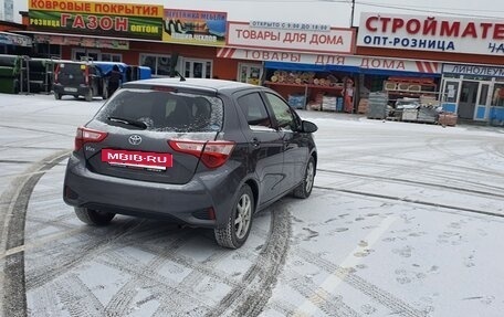 Toyota Vitz, 2019 год, 800 000 рублей, 6 фотография