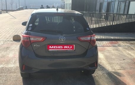 Toyota Vitz, 2019 год, 800 000 рублей, 30 фотография