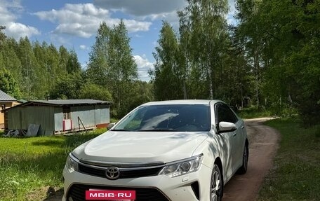Toyota Camry, 2016 год, 2 500 000 рублей, 3 фотография