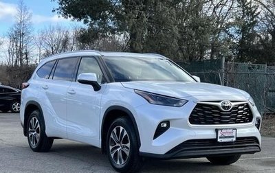 Toyota Highlander, 2022 год, 5 200 000 рублей, 1 фотография