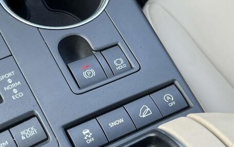 Toyota Highlander, 2022 год, 5 200 000 рублей, 17 фотография
