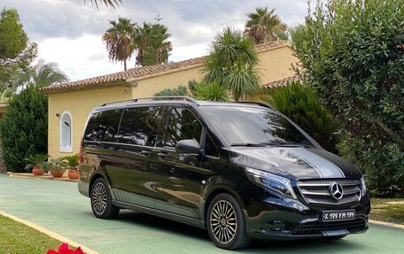 Mercedes-Benz Vito, 2018 год, 5 350 000 рублей, 2 фотография