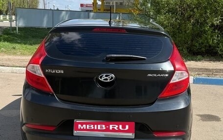 Hyundai Solaris II рестайлинг, 2015 год, 700 000 рублей, 5 фотография