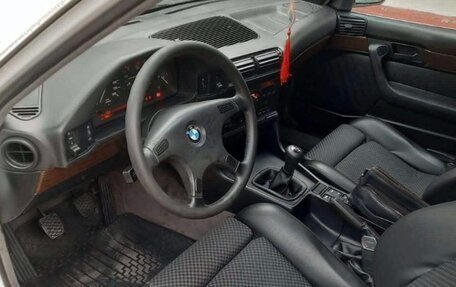 BMW 5 серия, 1989 год, 1 000 000 рублей, 8 фотография