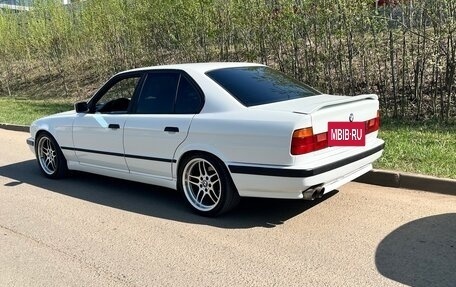 BMW 5 серия, 1989 год, 1 000 000 рублей, 5 фотография