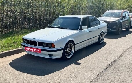 BMW 5 серия, 1989 год, 1 000 000 рублей, 4 фотография