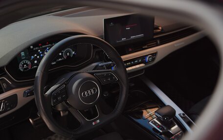 Audi A4, 2019 год, 4 300 000 рублей, 6 фотография