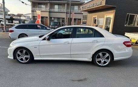 Mercedes-Benz E-Класс, 2013 год, 1 175 000 рублей, 8 фотография