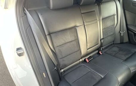 Mercedes-Benz E-Класс, 2013 год, 1 175 000 рублей, 12 фотография