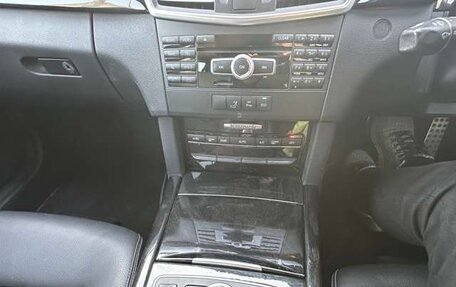 Mercedes-Benz E-Класс, 2013 год, 1 175 000 рублей, 17 фотография