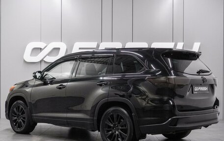 Toyota Highlander III, 2014 год, 2 730 000 рублей, 2 фотография