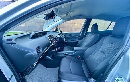 Toyota Prius IV XW50, 2019 год, 1 780 000 рублей, 20 фотография