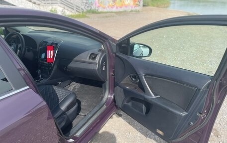 Toyota Avensis III рестайлинг, 2009 год, 1 200 000 рублей, 8 фотография