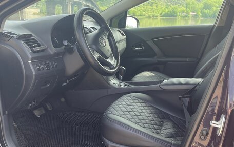 Toyota Avensis III рестайлинг, 2009 год, 1 200 000 рублей, 13 фотография