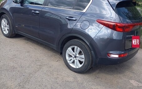 KIA Sportage IV рестайлинг, 2016 год, 1 900 000 рублей, 6 фотография