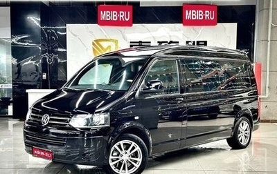 Volkswagen Multivan T6 рестайлинг, 2016 год, 3 130 000 рублей, 1 фотография