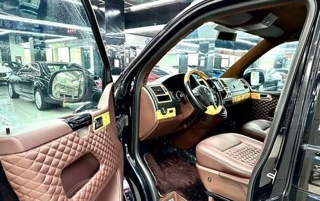 Volkswagen Multivan T6 рестайлинг, 2016 год, 3 130 000 рублей, 3 фотография