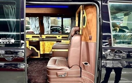 Volkswagen Multivan T6 рестайлинг, 2016 год, 3 130 000 рублей, 16 фотография