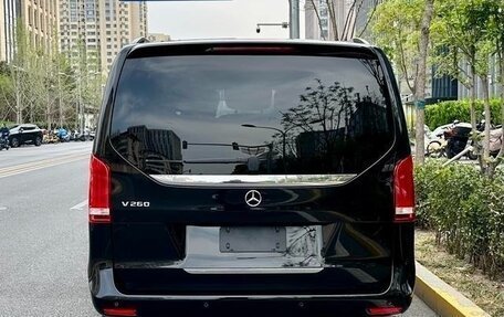 Mercedes-Benz V-Класс, 2020 год, 3 540 000 рублей, 8 фотография