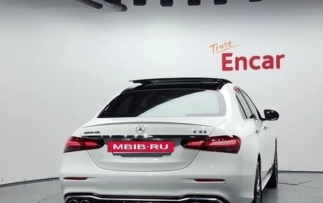Mercedes-Benz E-Класс AMG, 2021 год, 6 880 000 рублей, 3 фотография