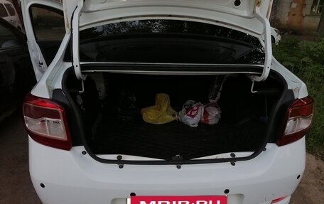 Renault Logan II, 2018 год, 600 000 рублей, 12 фотография