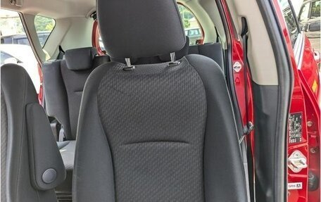 Toyota Ractis II, 2013 год, 754 000 рублей, 18 фотография
