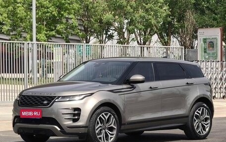 Land Rover Range Rover Evoque II, 2022 год, 3 200 000 рублей, 1 фотография