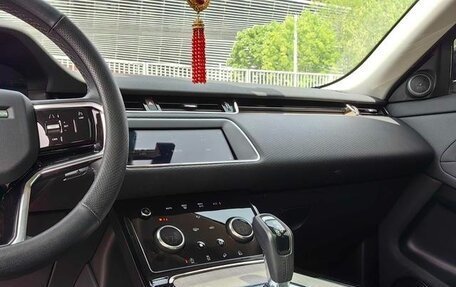 Land Rover Range Rover Evoque II, 2022 год, 3 200 000 рублей, 9 фотография