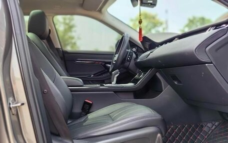 Land Rover Range Rover Evoque II, 2022 год, 3 200 000 рублей, 11 фотография