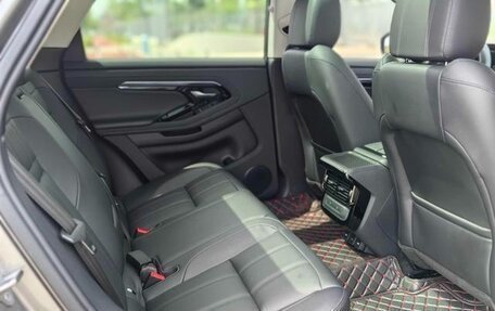 Land Rover Range Rover Evoque II, 2022 год, 3 200 000 рублей, 12 фотография